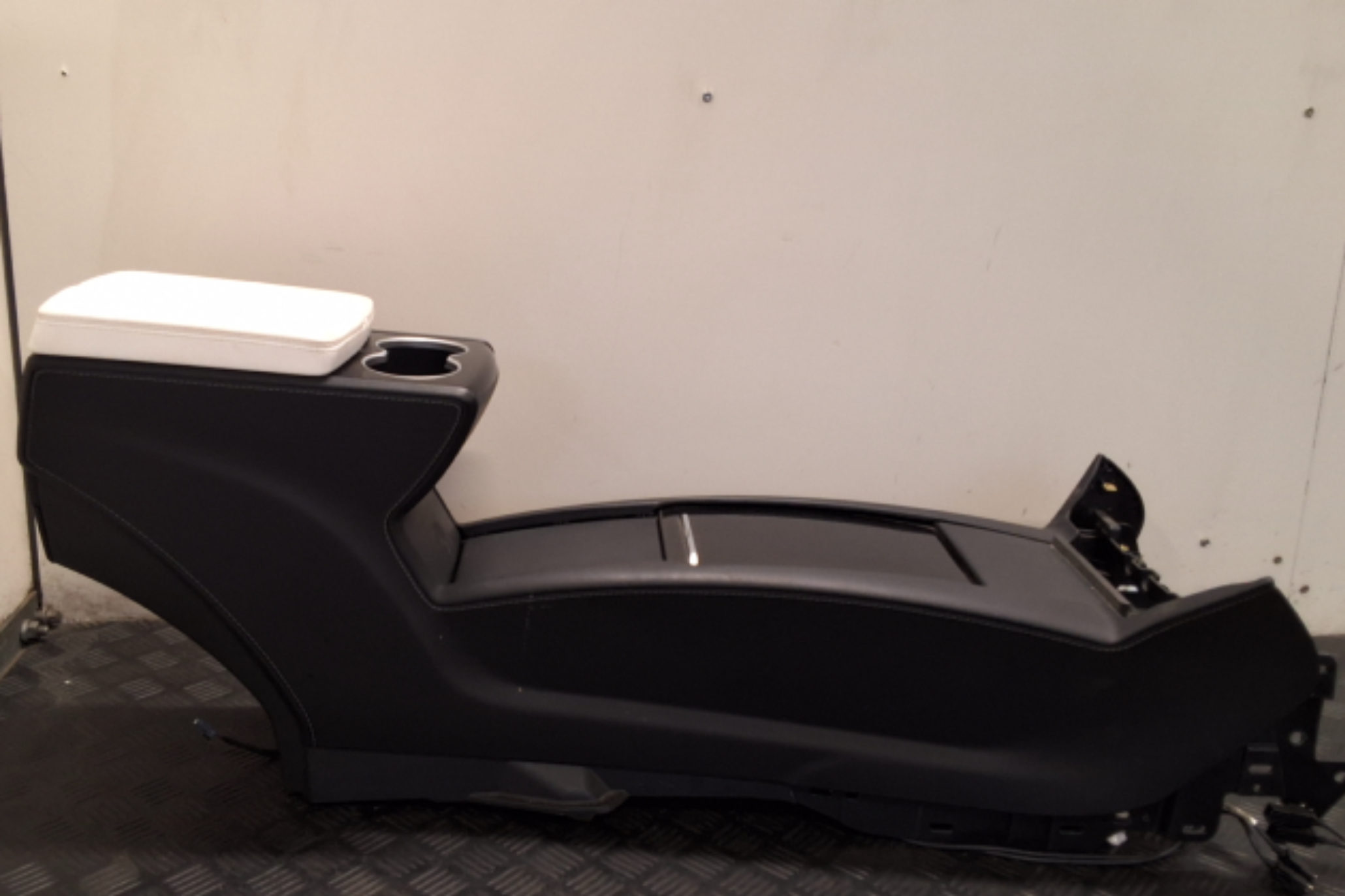 Tesla Model S  Mittelkonsole