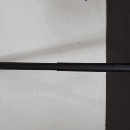 Tesla Model S  Heckklappendämpfer