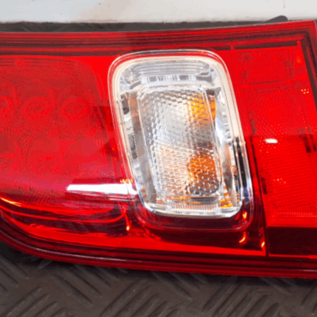 Suzuki Ignis  Rückleuchte links