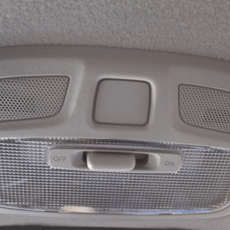 Suzuki Ignis  Innenleuchten vorne
