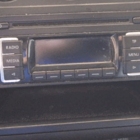 VW Caddy  Radio