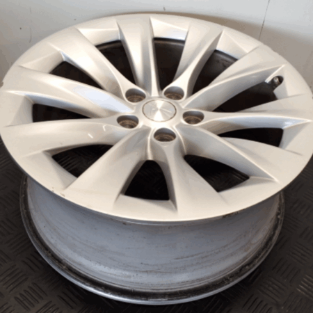 Tesla Model S  Alufelgen
