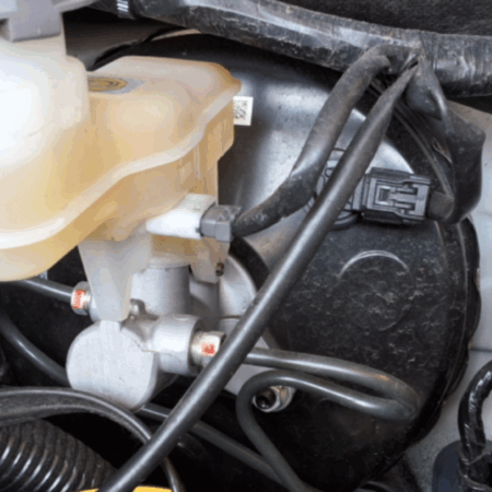 Suzuki Ignis  Bremskraftverstärker