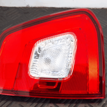 Suzuki Ignis  Rückleuchte rechts