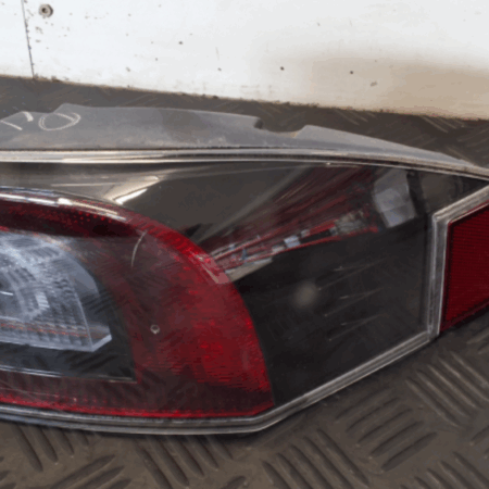 Tesla Model S  Rückleuchte rechts