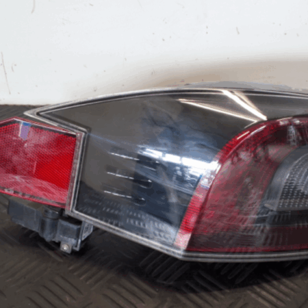 Tesla Model S  Rückleuchte links
