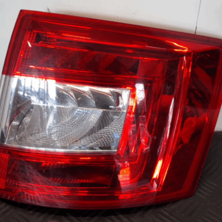 Skoda Octavia  Rückleuchte rechts