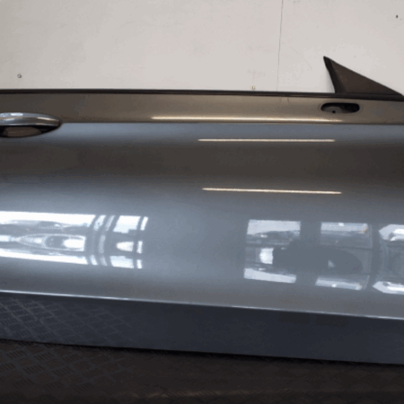 Mercedes-Benz AMG  Türe vorne