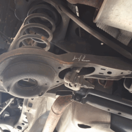 Volvo V40  Querlenker hinten links