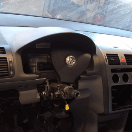 VW Touran  Airbag Armaturenbrett