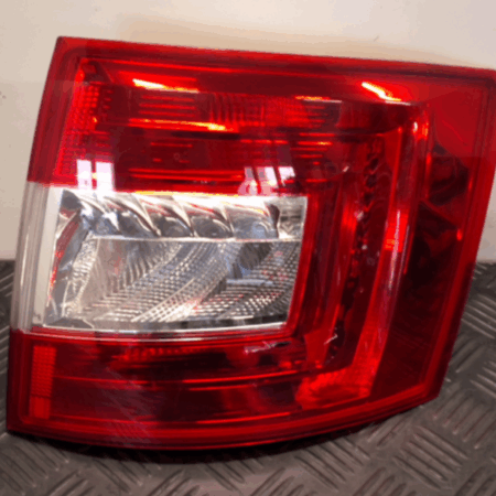 Skoda Octavia  Rückleuchte rechts