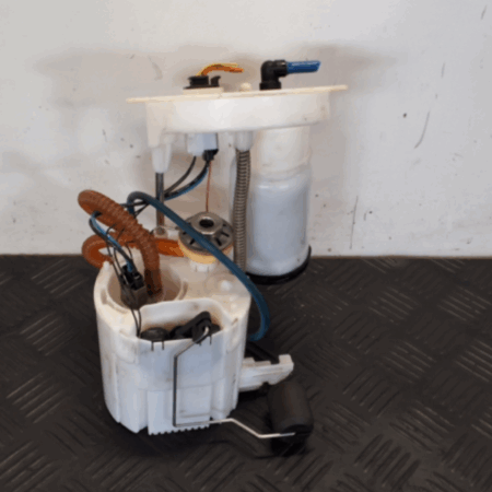BMW BMW M235 M235i Kraftstoffpumpe Tankgeber