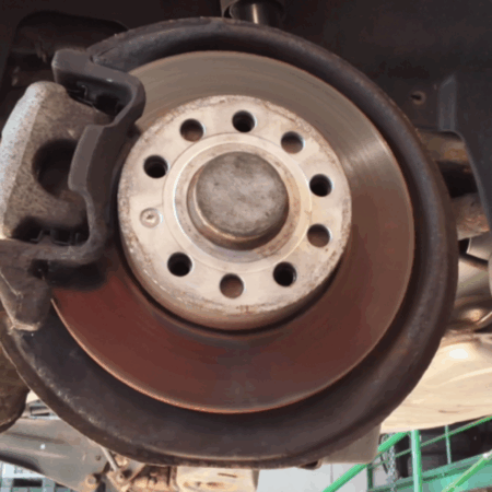 VW Touran  Achsschenkel hinten links