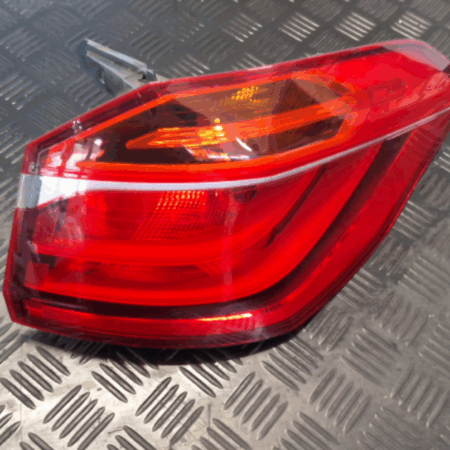 BMW 216 BMW 216 Rückleuchte rechts