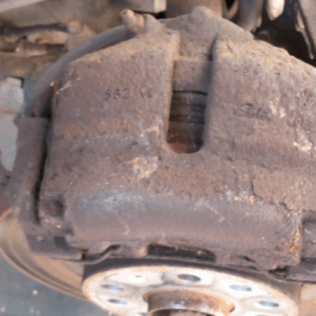 VW Touran  Bremszange Bremssattel vorne
