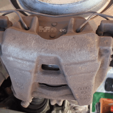 VW Tiguan  Bremszange Bremssattel vorne