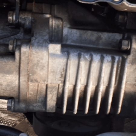VW Tiguan  Verteilergetriebe Vorderachsgetriebe