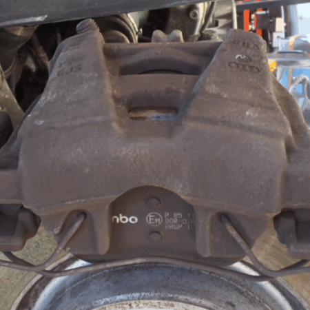 VW Tiguan  Bremszange Bremssattel vorne