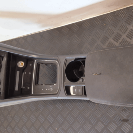 VW Touran Center Console