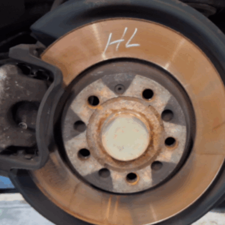 Skoda Superb  Achsschenkel hinten links
