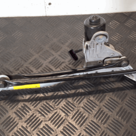 Maserati Ghibli  Wischermotor vorne