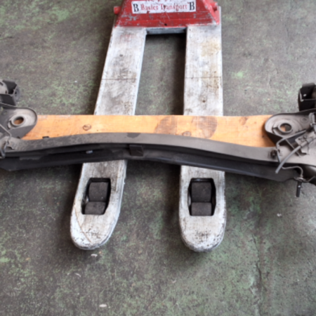 Suzuki Swift  Achs hinten Achskörper