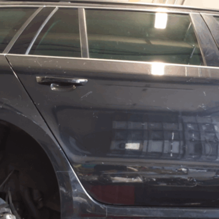 Skoda Superb  Türe hinten