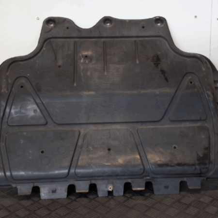 VW Touran Engine Cover