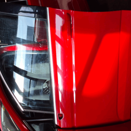 VW Touran  Türe vorne