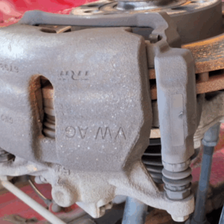 VW Touran  Bremszange Bremssattel vorne
