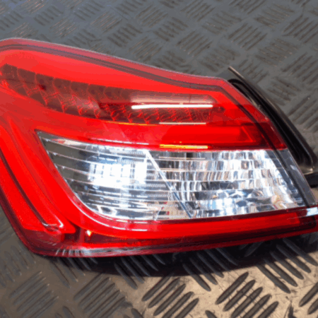 Maserati Ghibli  Rückleuchte links